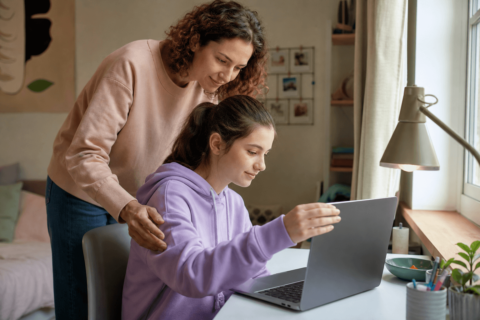 Secure online therapy setup for a teen with parent guidance on privacy